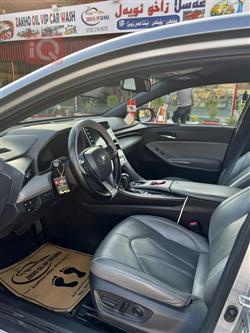 تويوتا أفالون